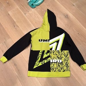 Umbro premier green and black hoodie xs